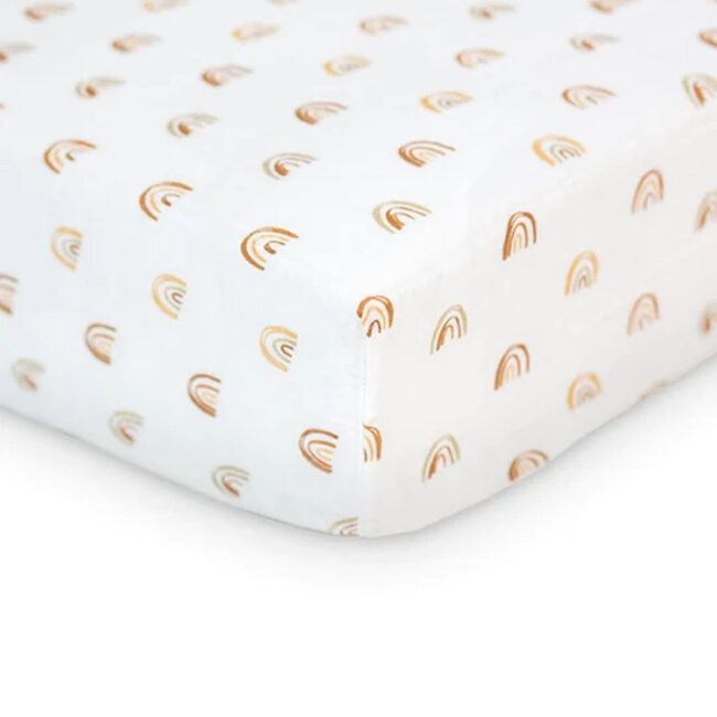 Lulujo Muslin Crib Sheet (135cm x 70cm) – Rainbow in UAE