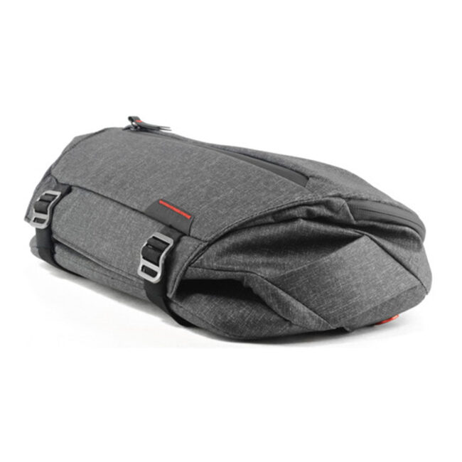 pdn-325-01.jpg Peak Design Everyday Sling 10L Charcoal in UAE