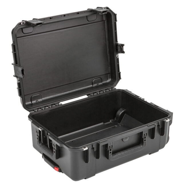 skb-575-01.jpg SKB Waterproof Utility Case with Wheels (Black) 22″ x 15″ x 8″ in UAE
