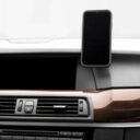 1-LIGHTBOX-Car-Mount-07_73aa8eb8-c2d3-4a3a-bc0d-3ef2bfbdb53e