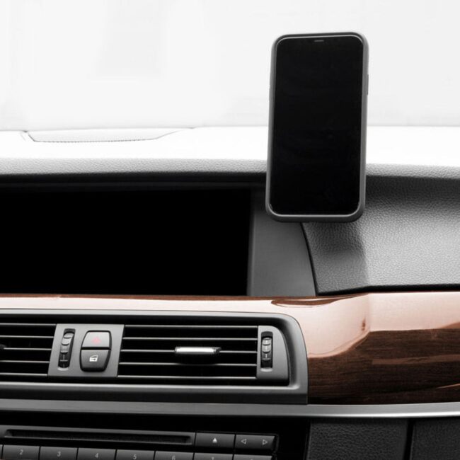 1-LIGHTBOX-Car-Mount-07_73aa8eb8-c2d3-4a3a-bc0d-3ef2bfbdb53e