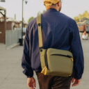 Everyday-Sling-6L-kelp-lifestyle
