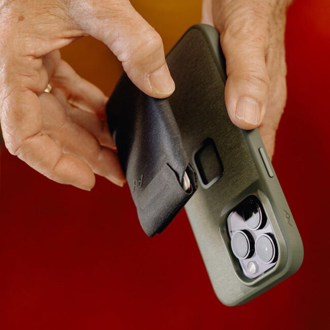 PeakDesign-SlimWallet-159A1661-web_3db141e5-b395-4a95-acf6-acb813f9f1b1 PeakDesign-SlimWallet-159A1661-web_3db141e5-b395-4a95-acf6-acb813f9f1b1