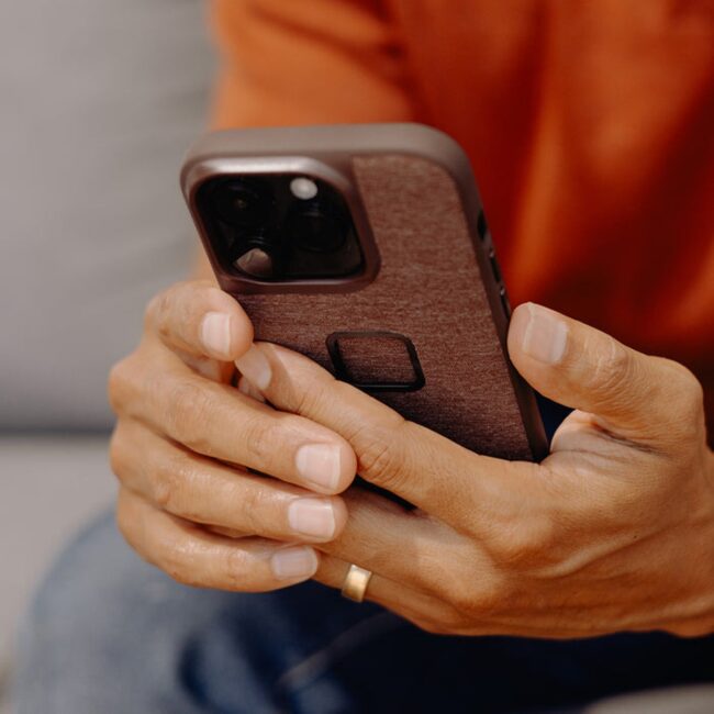 PeakDesign-iPhone15-159A1443-web_d7be9f5c-e7a6-400e-99b0-48c7765f81d4 PeakDesign-iPhone15-159A1443-web_d7be9f5c-e7a6-400e-99b0-48c7765f81d4