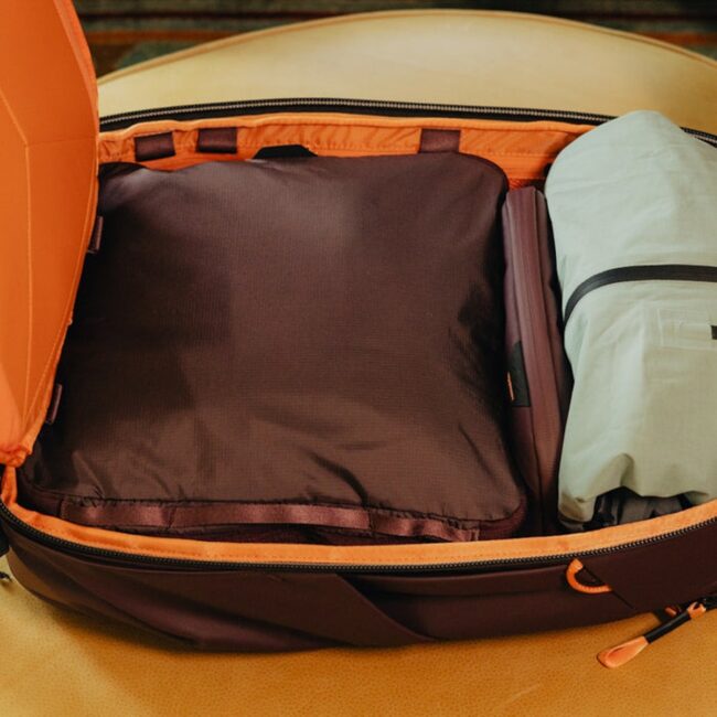 Travel-Backpack-30L-eclipse-lifestyle Travel-Backpack-30L-eclipse-lifestyle