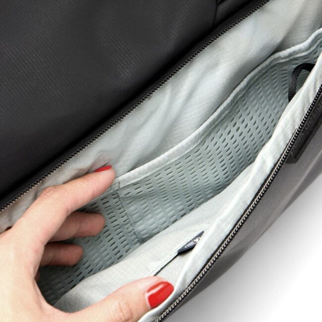 Travel-Duffel-50L-Black-8202_ecebd43c-b2e6-4884-9603-418ebc48b93b Travel-Duffel-50L-Black-8202_ecebd43c-b2e6-4884-9603-418ebc48b93b