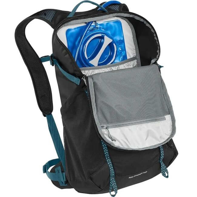 camelbak-rim-runner-x22-terra-hiking-backpack-black4_1024x1024
