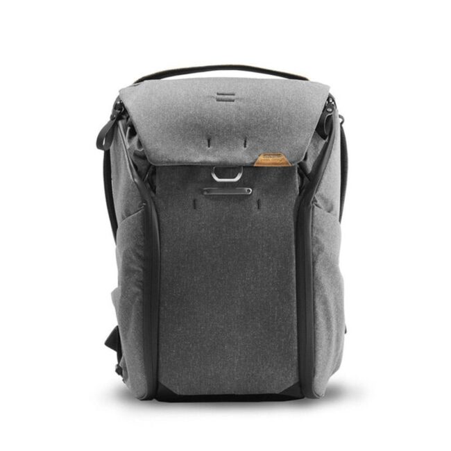 everyday-backpack-charcoal-20-1