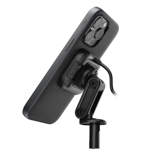 mobile-moto-stem-chl-studio2_cd70b634-56b0-4552-9ff5-155b48d2699e