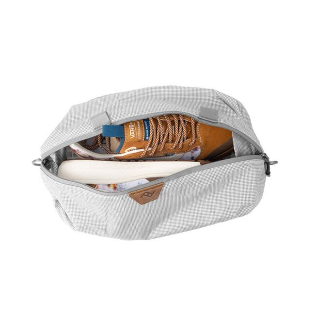 shoe-pouch-raw-4_84792eef-ae4d-45d1-be4f-256528d29c92