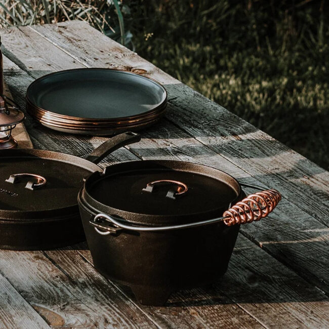 CKW-327_PolishedCastIronDutchOven-4qt_PDP_06
