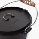 CKW-327_PolishedCastIronDutchOven-4qt_PDP_06_c0a19c27-390b-4cf6-93f3-cb5e0e306b46